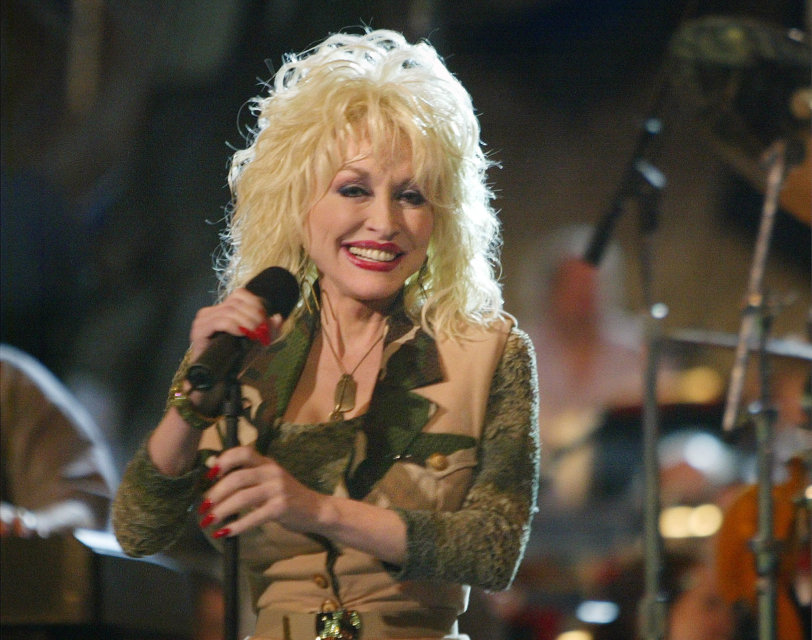 Dolly Parton, 2003